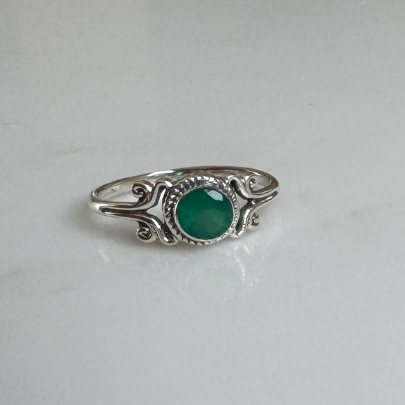 Sundance Jewelry - NWOT Sundance Pinecrest Ring, Green Onyx, Sterling Silver